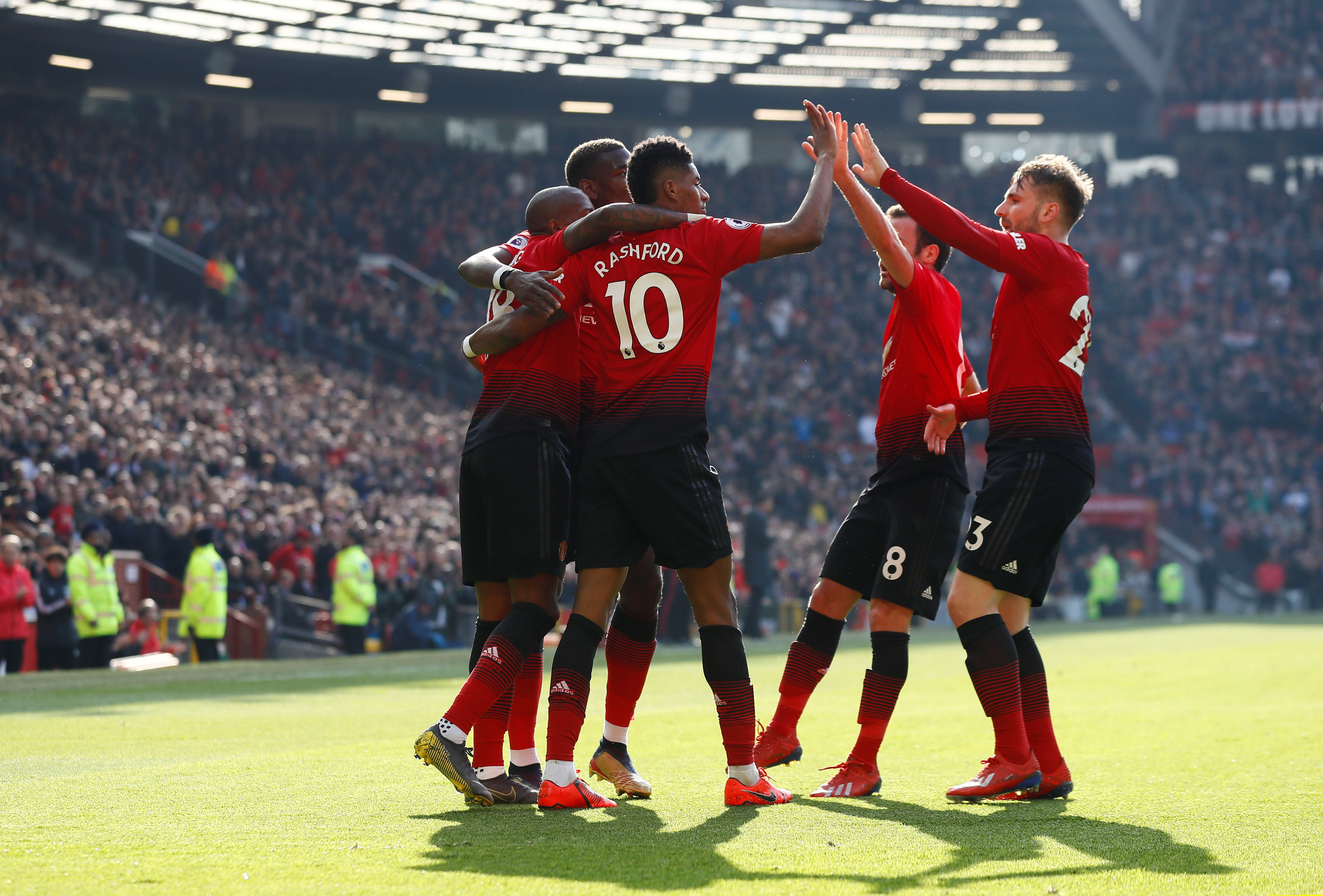 调整阵容是 调整阵容是